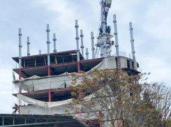 Недостроенную многоэтажку в Сочи передали Фонду развития территорий 