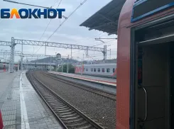 Пригородные поезда по техническим причинам отменили ряд остановок в Сочи 