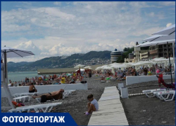 Корреспонденты «Блокнота» оценили пляжи Сочи с «Синими флагами»