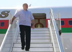 Президент Белоруссии прилетел в Сочи с частным визитом