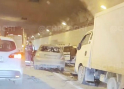 Страшная авария с участием каршеринга произошла в тоннеле Сочи