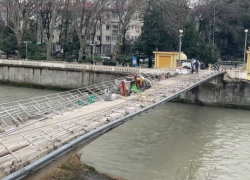 В центре Сочи завершился первый этап реконструкции Малого Ривьерского моста