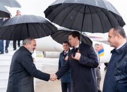 Главы Азербайджана и Армении прибыли в Сочи на встречу с Путиным
