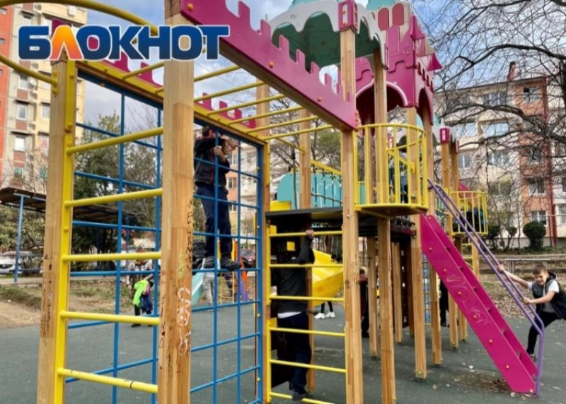 40 новых детских площадок откроют на территории Сочи