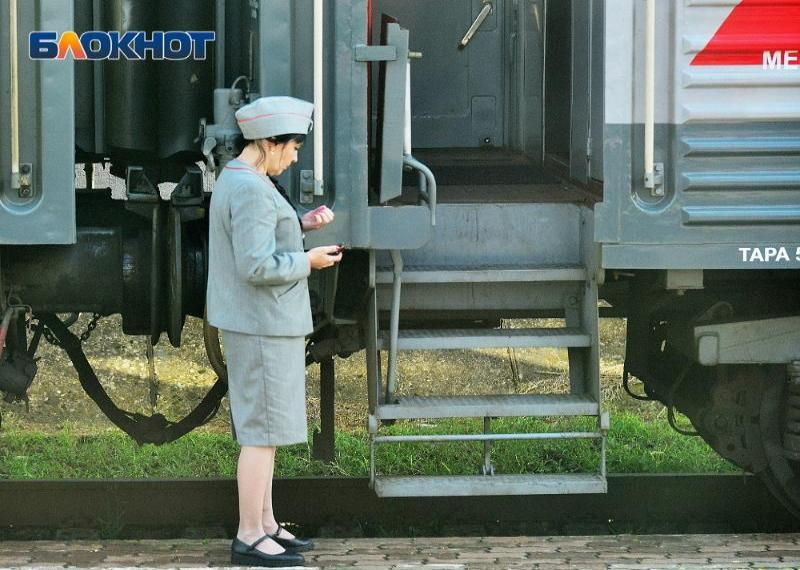 На весенние каникулы между Сочи и Санкт-Петербургом запустили дополнительные поезда