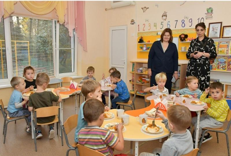В школах Сочи проверили качество детского питания