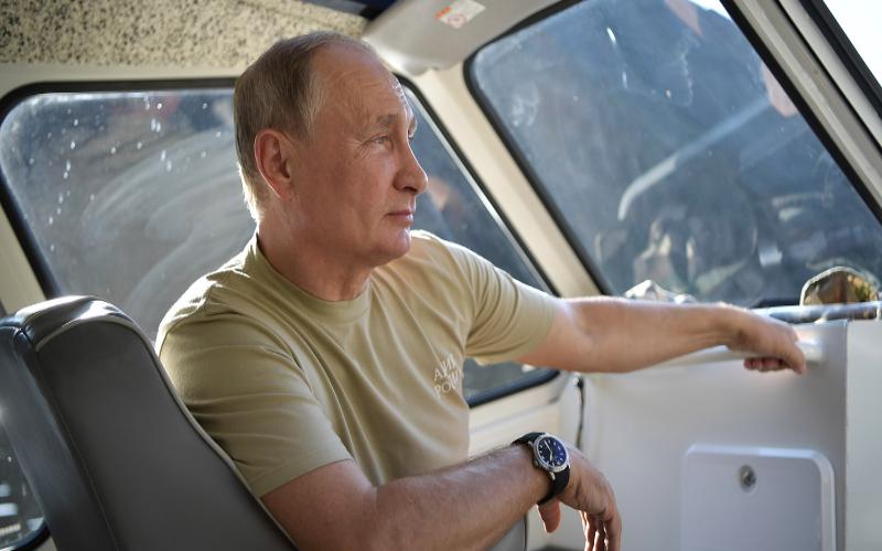 Песков раскрыл детали отдыха Владимира Путина в Сочи